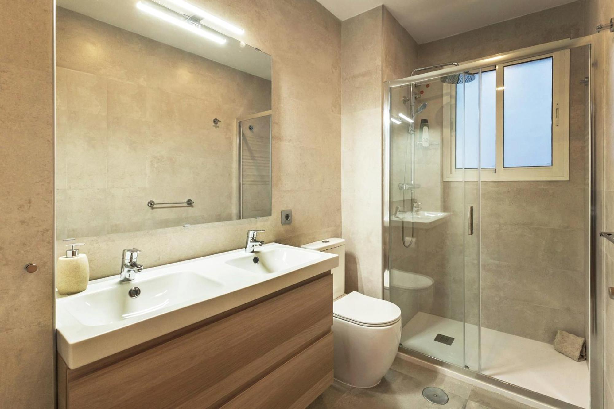 Modern Spacious Apartment Central Of セビリア エクステリア 写真