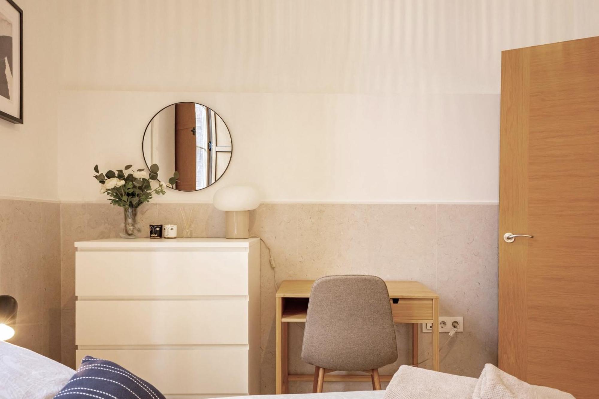 Modern Spacious Apartment Central Of セビリア エクステリア 写真